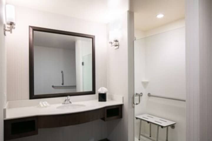 Room 82 of 120