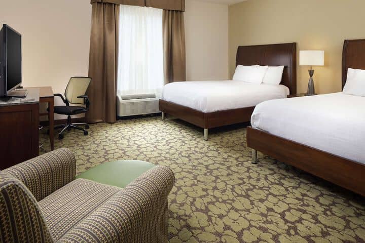 Room 45 of 120