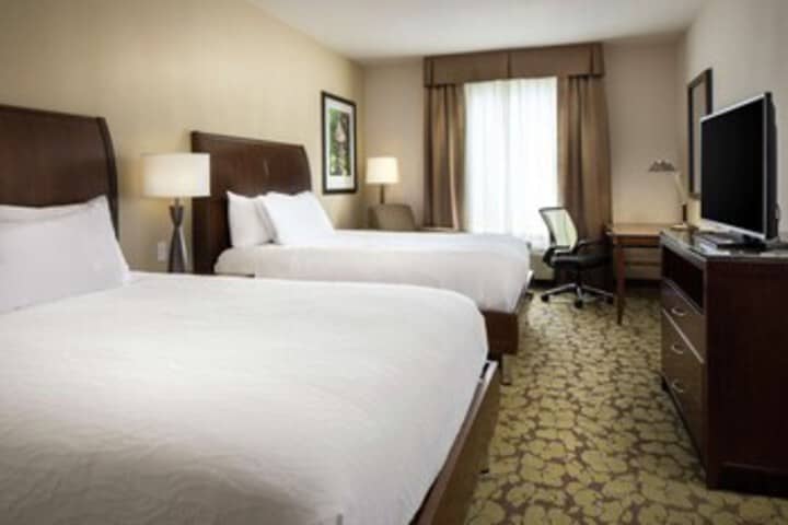 Room 28 of 120