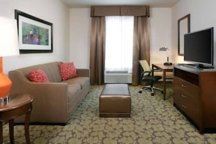 Room 52 of 120