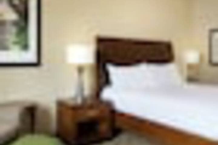Room 38 of 120
